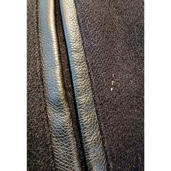 Vintage Mens XL GM Truck 360 Varsity Jacket Black Leather Sleeves Full Snap - Picture 11 of 11